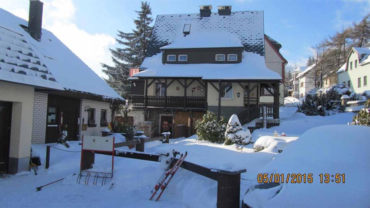 Ferienwohnung Suetovius Oberwiesenthal Buitenkant foto